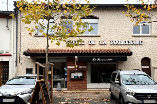 hotel-restaurant-la-promenade-villeneuve-tolosan-cuisine-maison-locale