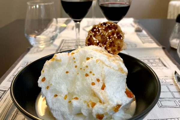 Île flottante Restaurant Hôtel la Promenade Villeneuve Tolosan - Cuisine maison