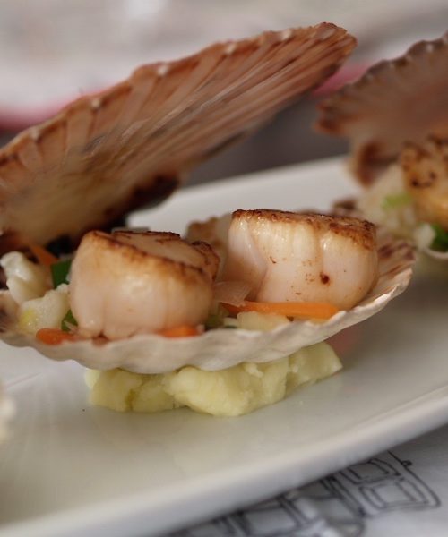 Coquilles Saint Jacques Restaurant Hôtel la Promenade Villeneuve Tolosane - Cuisine maison